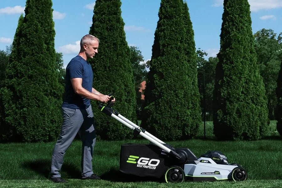 lawns mowers